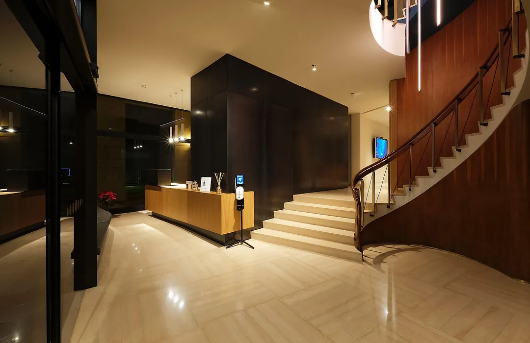 Hotel Touring-1